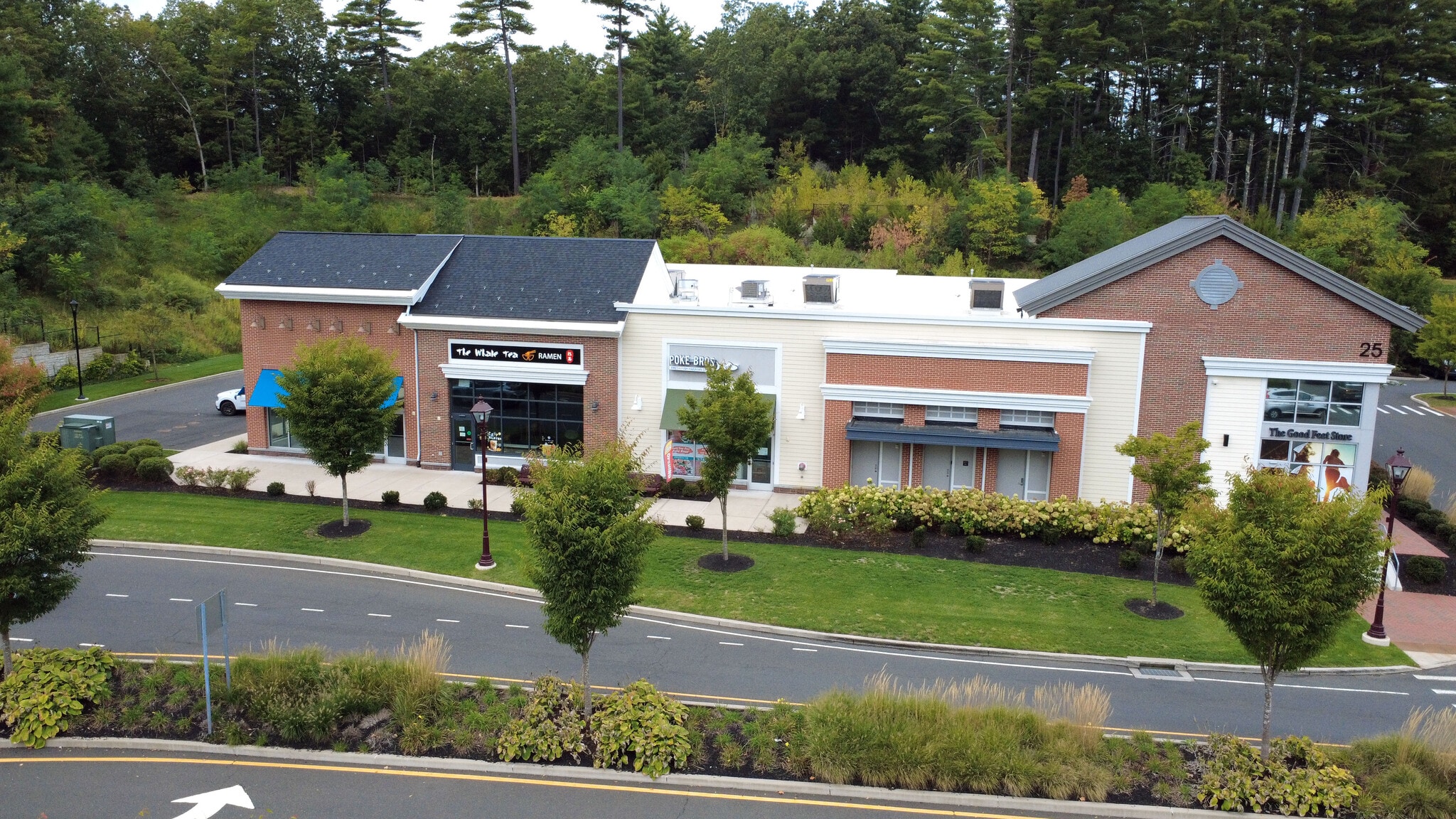 21 Ensign Dr, Avon, CT to rent Building Photo- Image 1 of 4