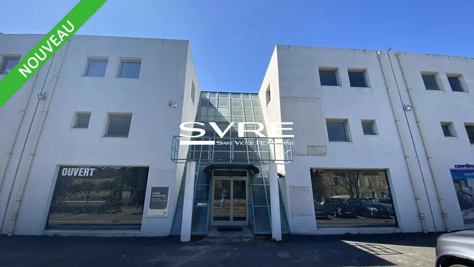 Retail in Aubagne to rent Building Photo- Image 1 of 9