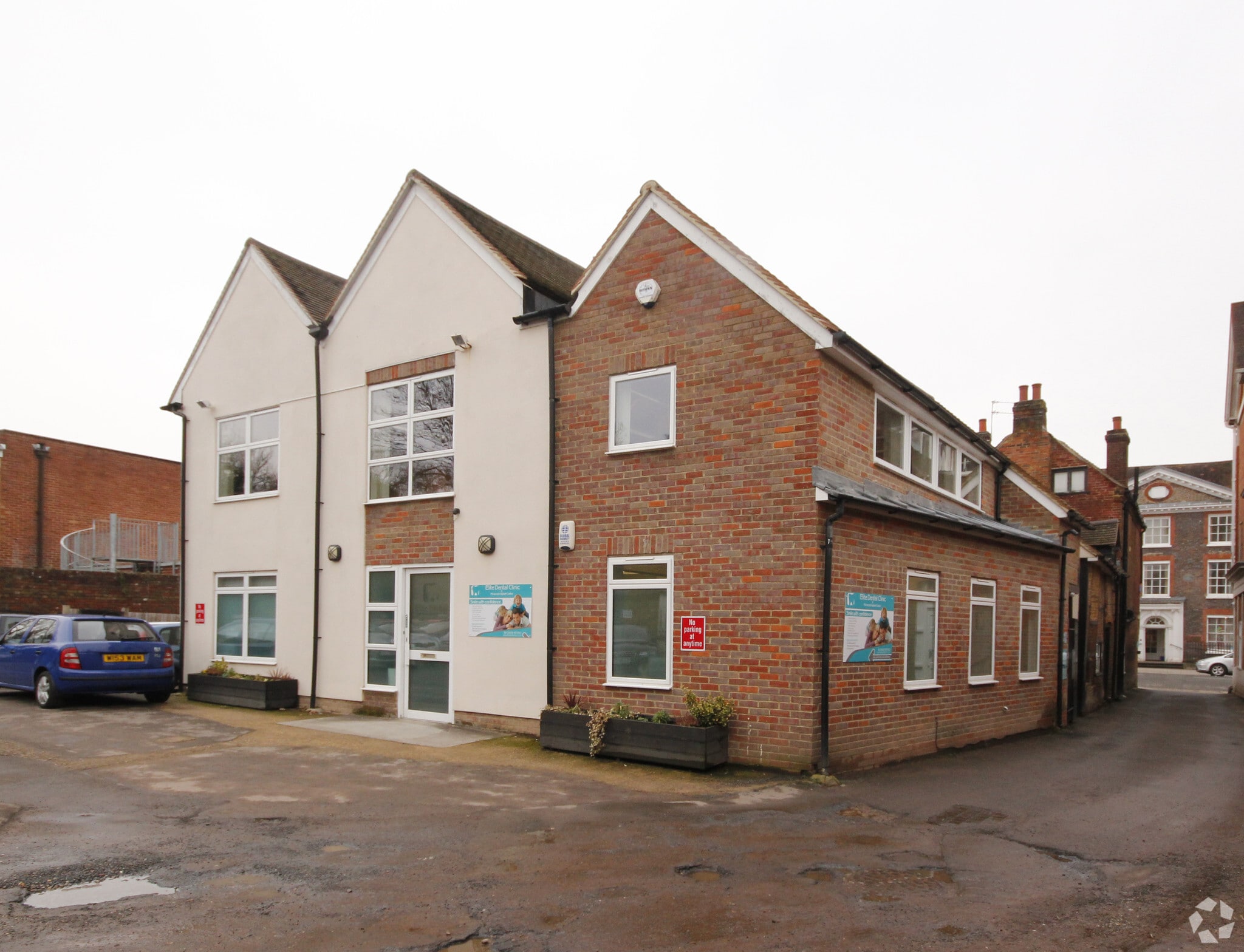 Portland Pl, Marlow to rent Primary Photo- Image 1 of 3