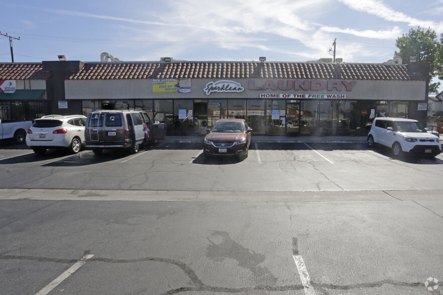 5936-5970 S Santa Fe Ave, Huntington Park, CA for rent - Building Photo - Image 1 of 5