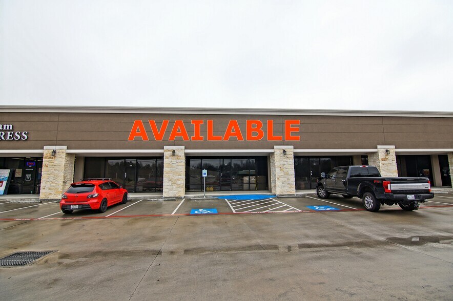2200 Aldine Mail Rd, Houston 77039