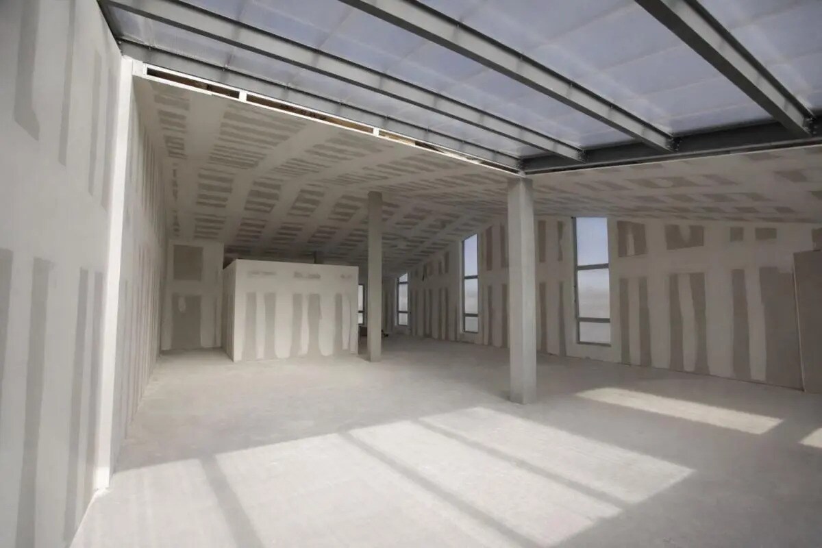 Industrial in Bordeaux to rent Interior Photo- Image 1 of 7