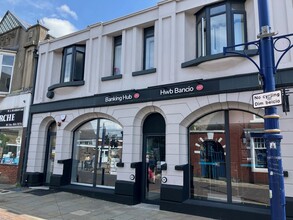 John Street St, Porthcawl for sale Primary Photo- Image 1 of 11