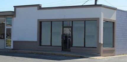 1024 N Lincoln Rd, Escanaba, MI for rent Building Photo- Image 1 of 18