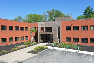 300 Federal St, Andover, MA for rent Building Photo- Image 1 of 10