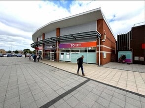 1-12 Pavilion Shopping Centre, Thornaby to rent Building Photo- Image 1 of 4