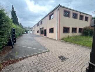 More details for 12 Rue Jean-Baptiste Huet, Jouy-en-Josas - Light Industrial for Sale