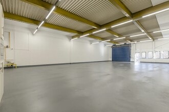 Maxwell Rd, Peterborough to rent Interior Photo- Image 2 of 2