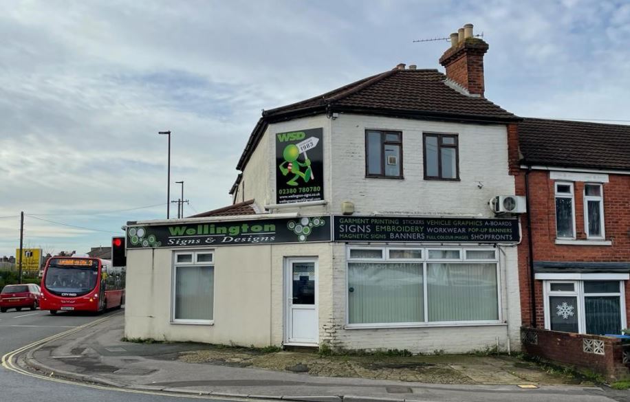 66 Winchester Rd, Southampton for sale Building Photo- Image 1 of 1