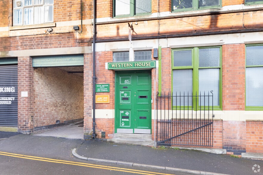 17 Western St, Nottingham to rent - Building Photo - Image 3 of 4