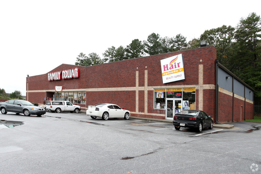 2415 Dekalb Medical Pky, Lithonia, GA for rent - Building Photo - Image 1 of 5