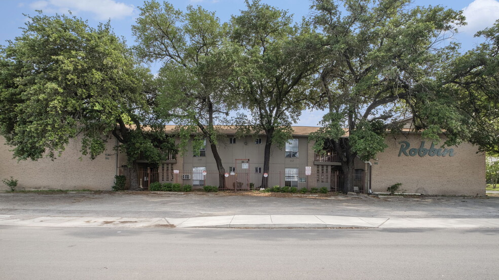 110 Mary Louise Dr, San Antonio, TX for sale - Building Photo - Image 2 of 47