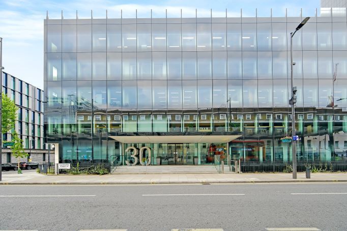 30 Eastbourne Ter, London to rent - Building Photo - Image 1 of 3