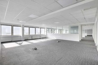 40 Rue Gabriel Crie, Malakoff for sale Interior Photo- Image 1 of 5