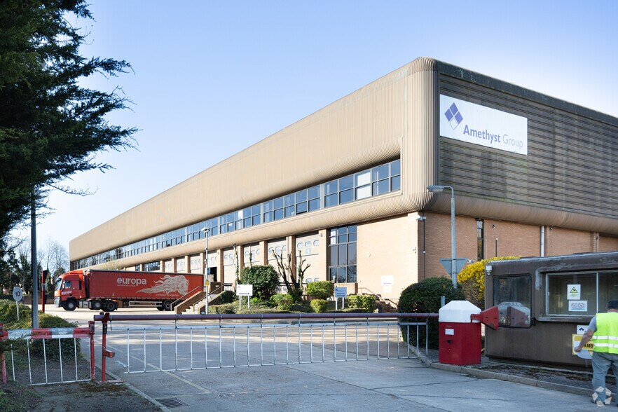 Lodge Rd, Staplehurst to rent - Building Photo - Image 2 of 3