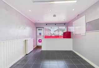 113 City Rd, Haverfordwest to rent Interior Photo- Image 2 of 5