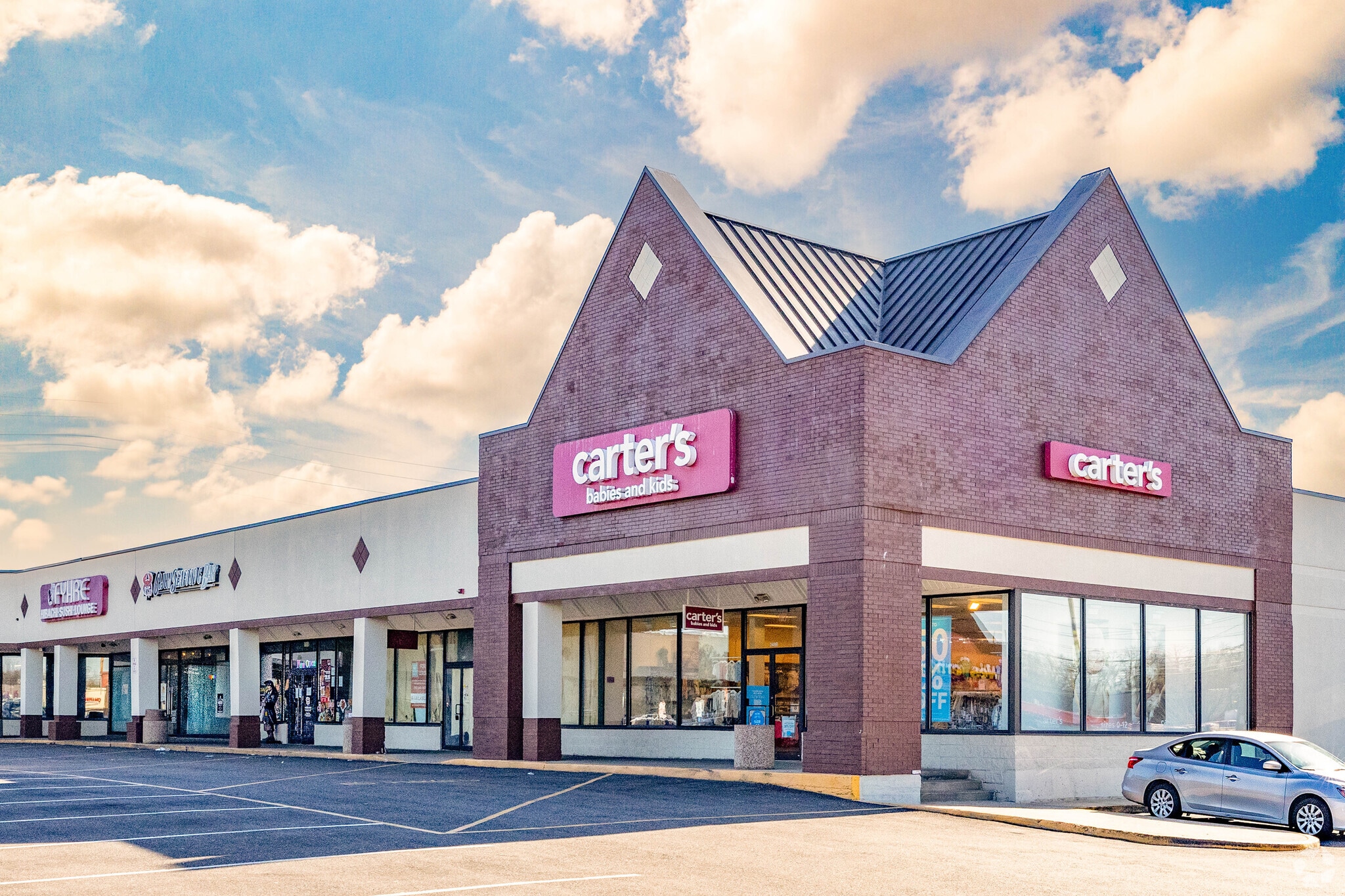 172-198 Glen Cove Rd, Carle Place, NY for sale Building Photo- Image 1 of 1