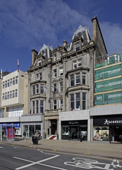 100-101 Princes St, Edinburgh for sale - Primary Photo - Image 1 of 1