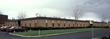 1501 N Cedar Crest Blvd, Allentown, PA for sale Primary Photo- Image 1 of 1