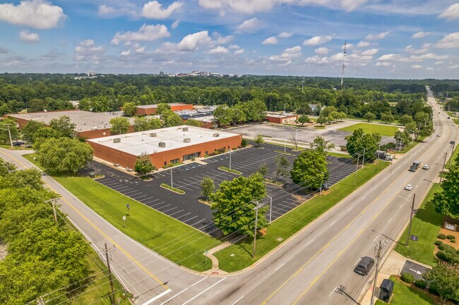 More details for 2080 Brentwood St, High Point, NC - Office to Rent