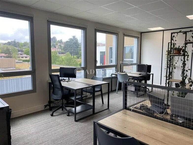 Office in Dardilly to rent - Interior Photo - Image 2 of 6