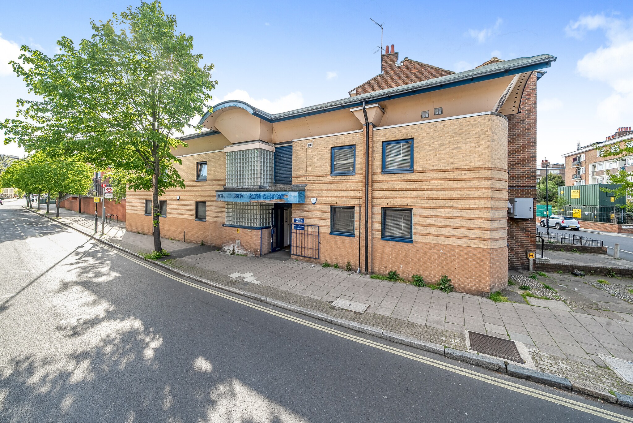 301 East St, London for sale Building Photo- Image 1 of 1