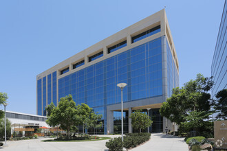 19500 Jamboree Rd, Irvine, CA for rent Building Photo- Image 1 of 21