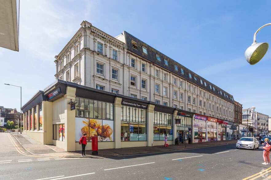 117-135 Seaside Rd, Eastbourne for sale - Primary Photo - Image 1 of 1