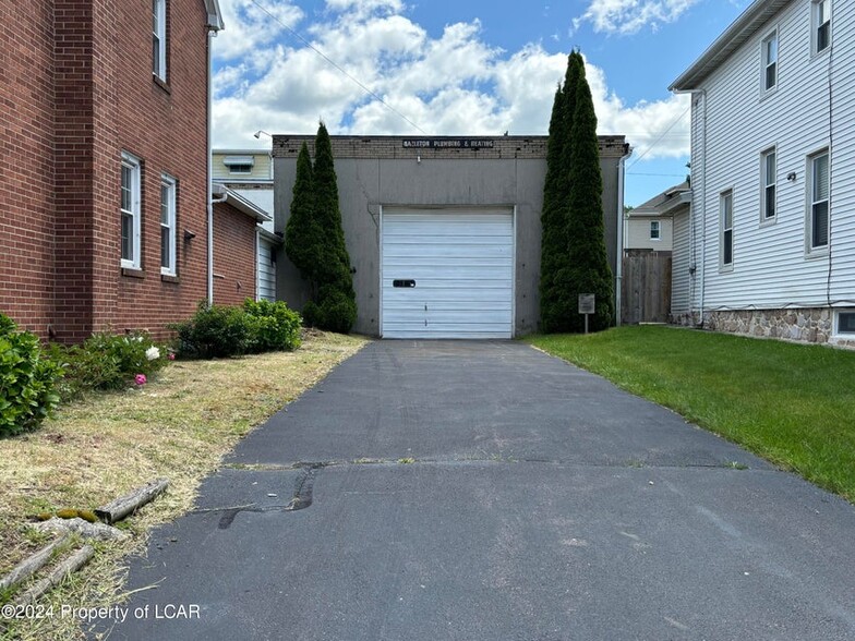 426 W 13th St, Hazleton, PA for sale - Building Photo - Image 3 of 7