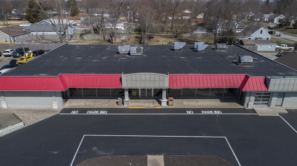 8118 E Washington St, Indianapolis, IN for sale - Building Photo - Image 1 of 1