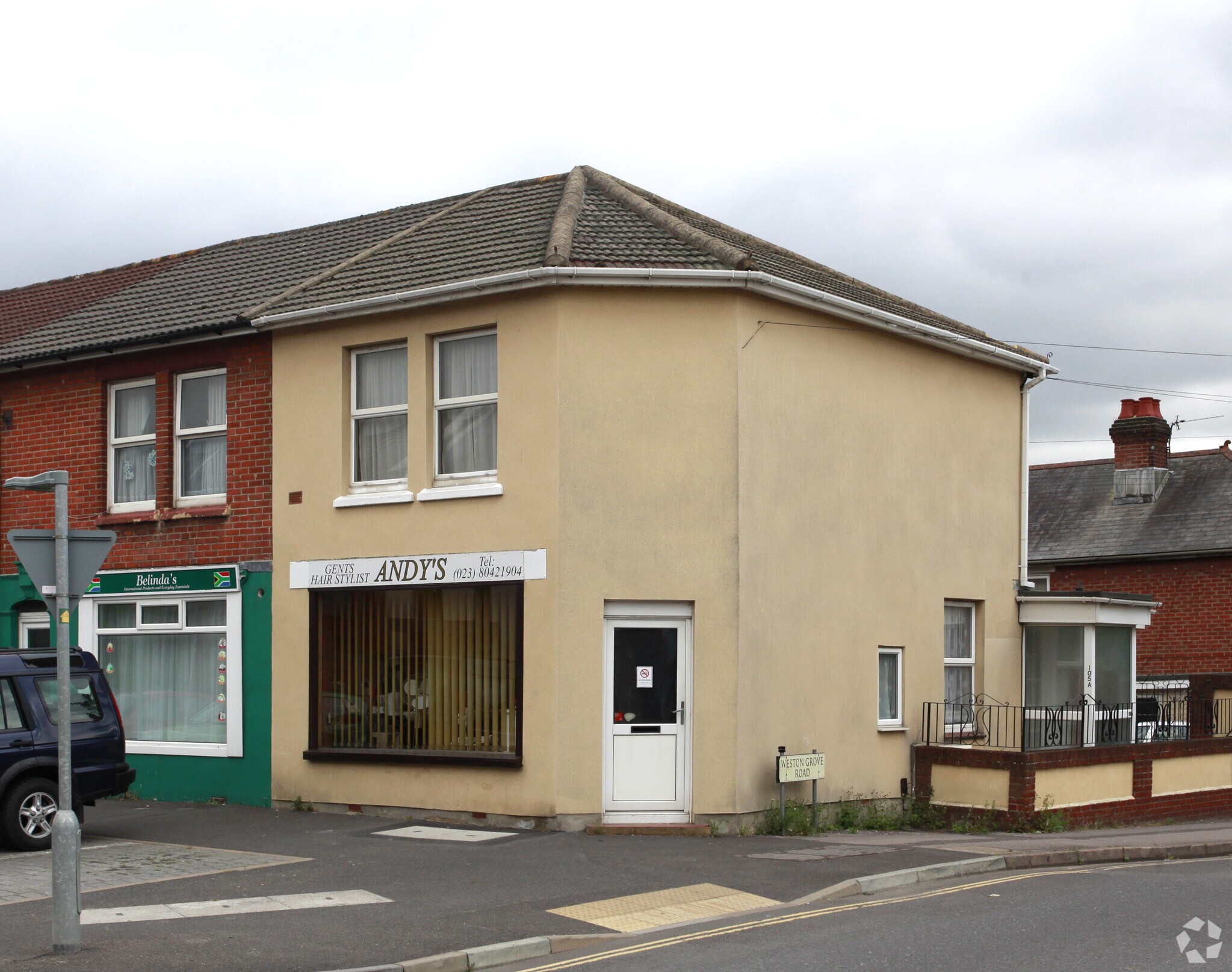 105 Victoria Rd, Southampton for sale Primary Photo- Image 1 of 1