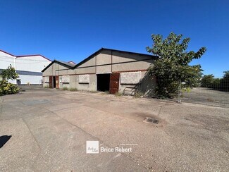 More details for 30 Rue Louis Jouvet, Vénissieux - Light Industrial for Sale