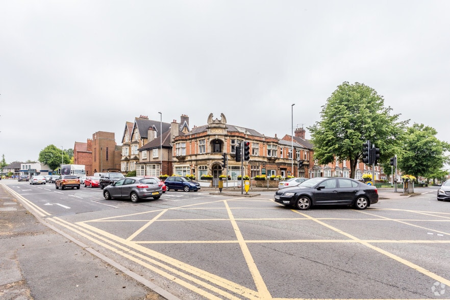 42 London Rd, Kettering for sale - Building Photo - Image 2 of 2