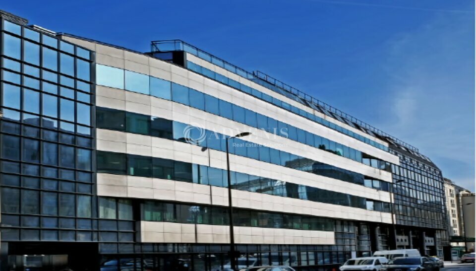 16 Rue Victor Hugo, Levallois-Perret to rent Building Photo- Image 1 of 9