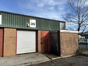 Hirwaun Industrial Estate, Hirwaun to rent Building Photo- Image 1 of 1