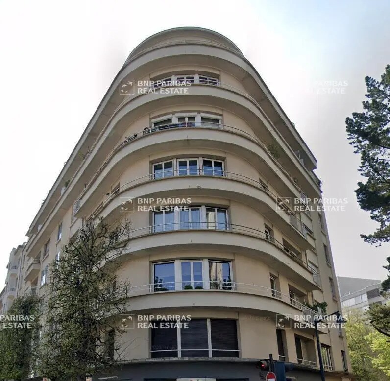 Office in Rennes for sale Building Photo- Image 1 of 8