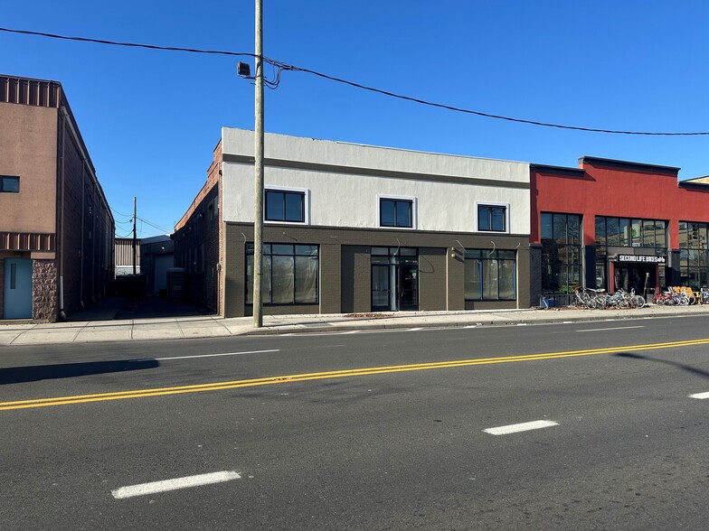 17-19 Main St, Asbury Park, NJ for rent - Building Photo - Image 1 of 5