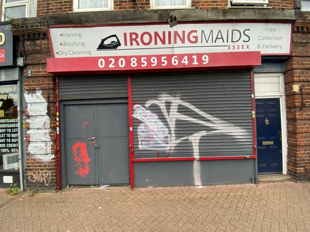 490 Gale St, Dagenham for sale Primary Photo- Image 1 of 1