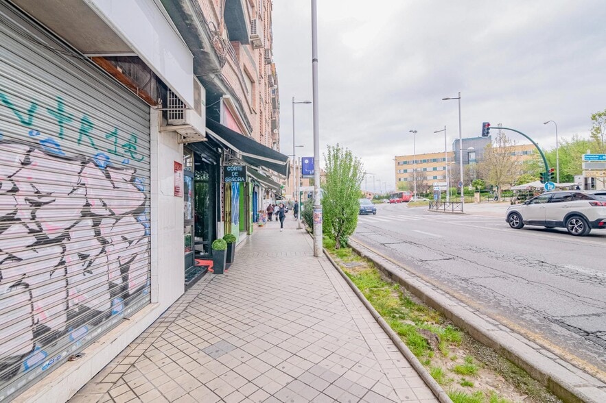 Retail in Granada, Granada for sale - Building Photo - Image 2 of 26