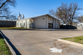 More details for 2112 SW E Ave, Lawton, OK - Light Industrial for Sale