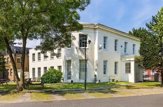 1 Central Rd, Morden to rent Building Photo- Image 2 of 38