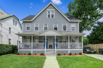 96 Lockwood Ave, Stamford, CT for sale Primary Photo- Image 1 of 1