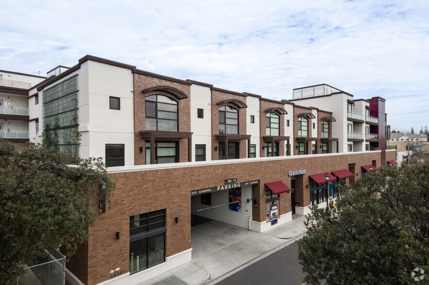 57 Wheeler Ave, Arcadia, CA to rent - Building Photo - Image 2 of 13