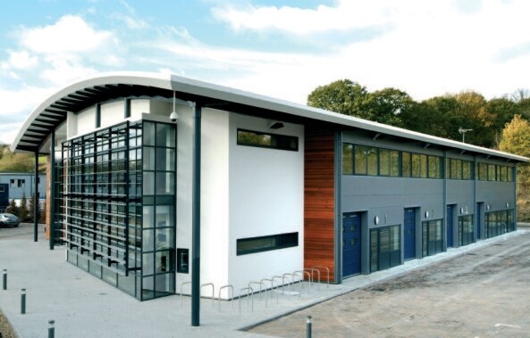 1-10 Alton Rd, Farnham to rent Primary Photo- Image 1 of 16