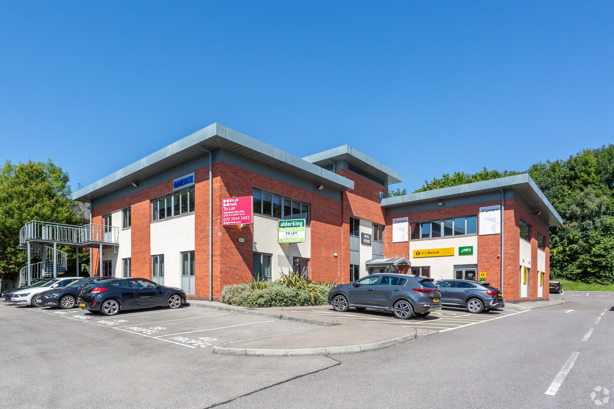 24 Severn, Newport for sale Primary Photo- Image 1 of 1