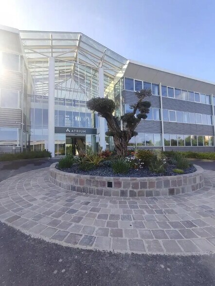 Office in Argenteuil to rent - Building Photo - Image 3 of 18