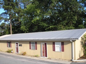 322 A S Lake Dr, Lexington, SC for rent Building Photo- Image 1 of 2