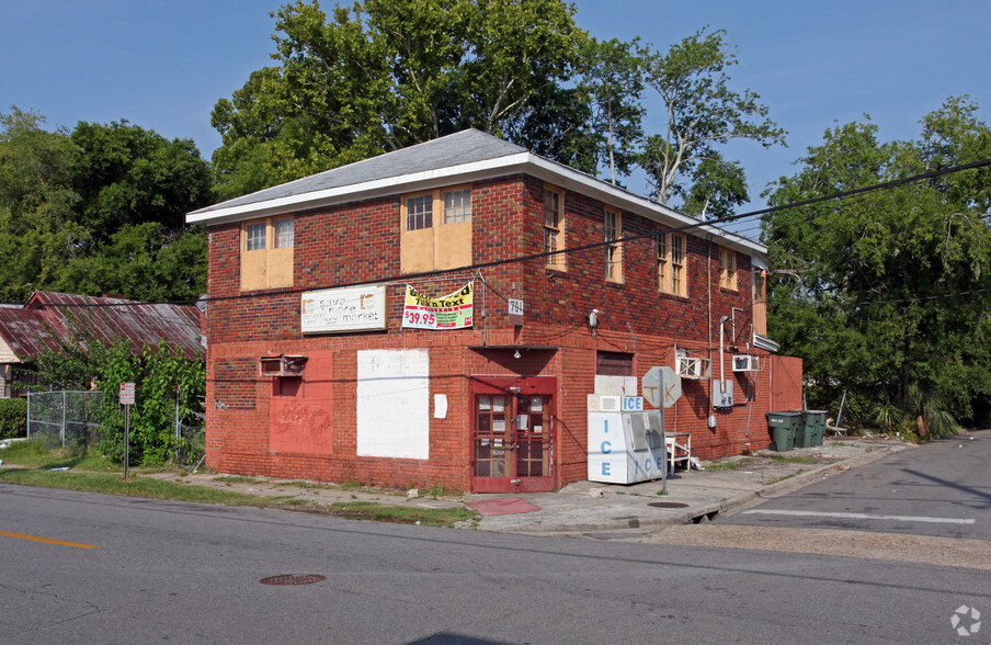 701 Harmon St, Savannah, GA for rent - Primary Photo - Image 1 of 2