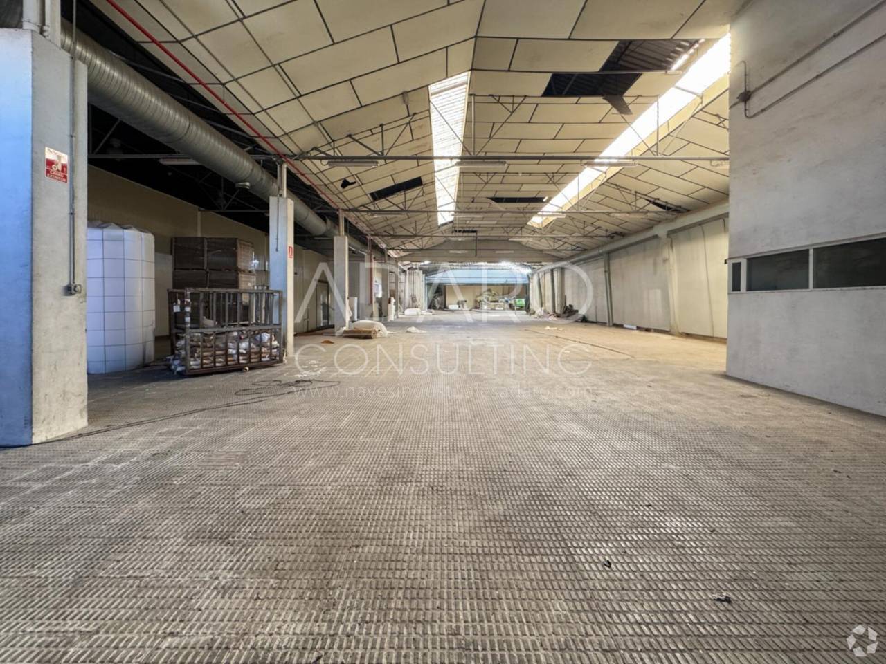 Industrial in Torrejón de Ardoz, Madrid to rent Primary Photo- Image 1 of 8