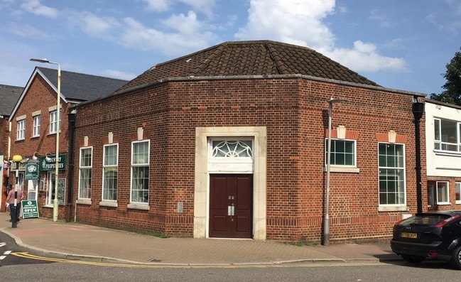 More details for 115 London Rd, Knebworth - Office / Retail to Rent